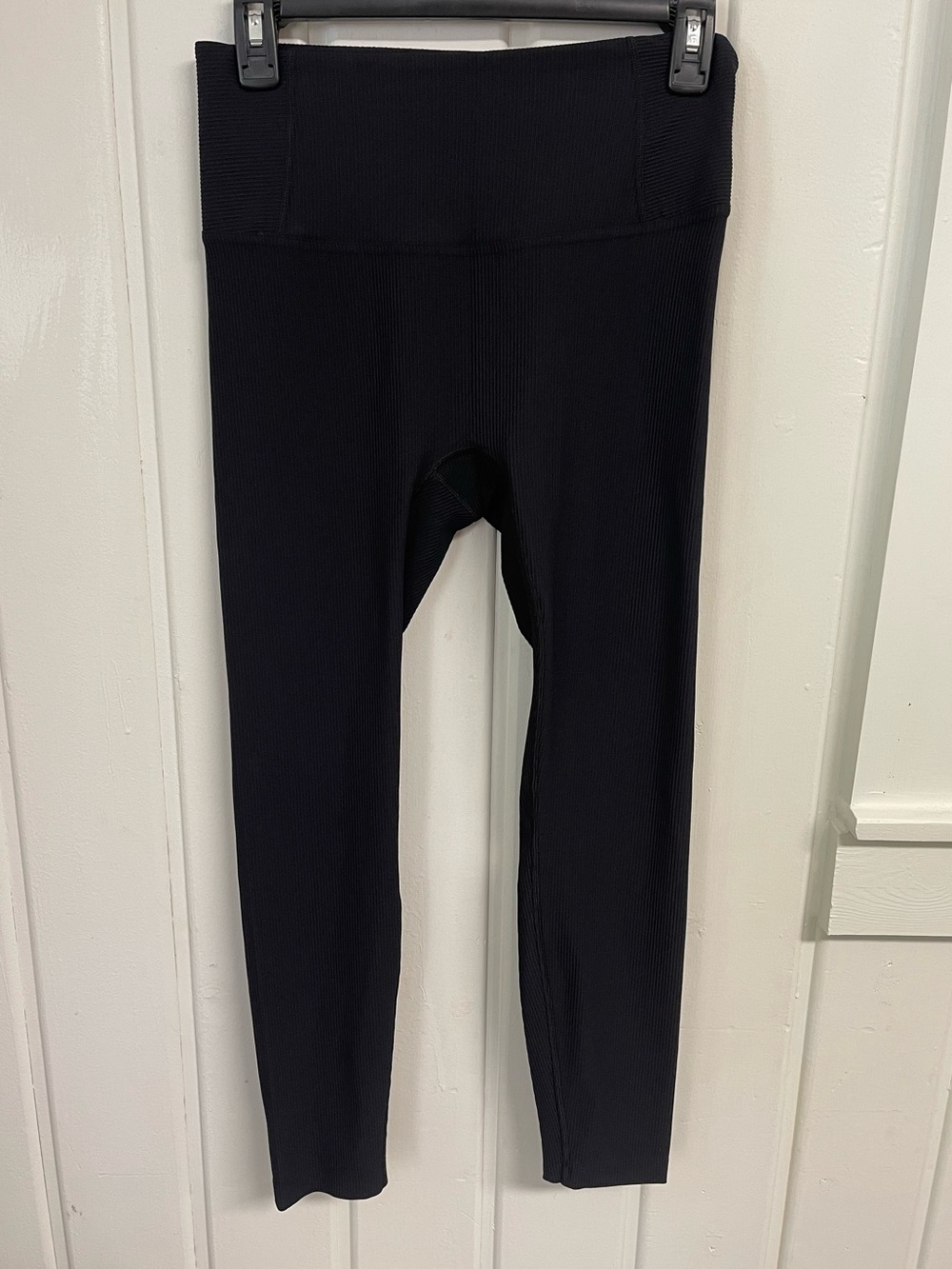 NWT HALARA Black Ribbed High Rise Leggings Size L